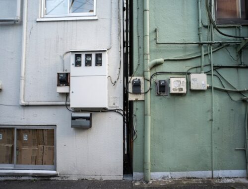 Схема подключения реле напряжения в щитке частного дома
