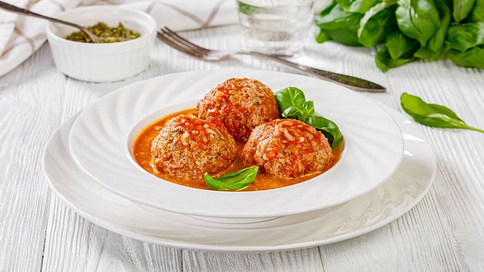 Как приготовить вкусный плов из курицы на сковороде простой рецепт | MAKFA