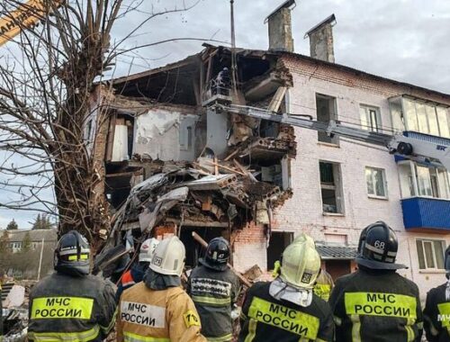 Подъезд дома под Тулой, где взорвался газ, восстановят до марта 2026 года — Недвижимость РИА Новости, 14.11.2025